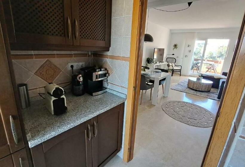 110   Superb Andalusian Style 2 Bed Golf Apartment Overlooking Miraflores Golf