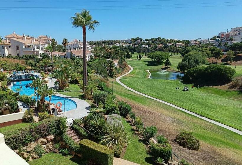 110   Superb Andalusian Style 2 Bed Golf Apartment Overlooking Miraflores Golf