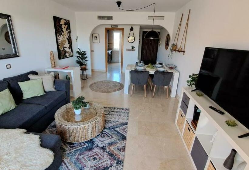 110   Superb Andalusian Style 2 Bed Golf Apartment Overlooking Miraflores Golf