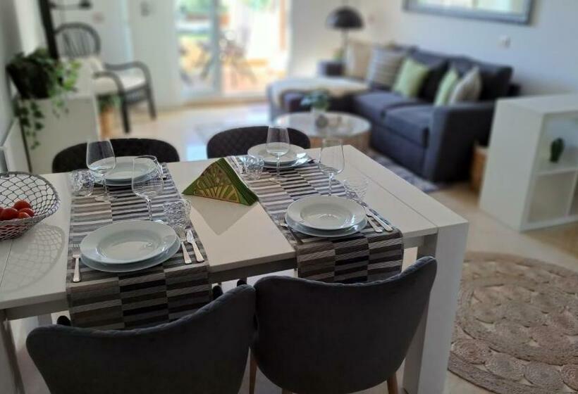 110   Superb Andalusian Style 2 Bed Golf Apartment Overlooking Miraflores Golf