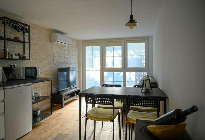 Suite Dúplex Con Terraza Independiente