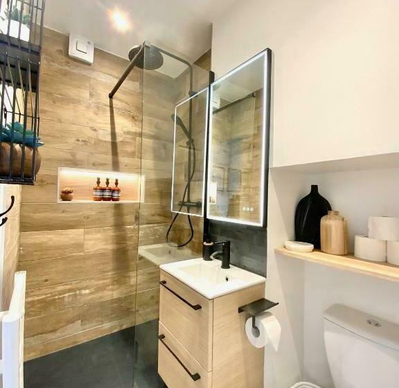 Appartements Chaleureux   15 Min à Pied De La Gare