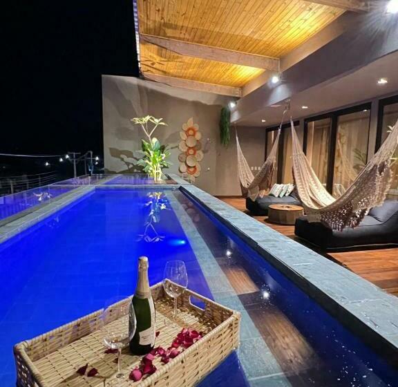 Milagres Hospedagens   Cobertura Rota 206   Capela & Praia