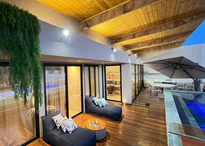 Milagres Hospedagens   Cobertura Rota 206   Capela & Praia