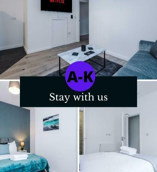 Cosy 3 Bed 3 Bath House   Central Liverpool  Self Check In & Free Parking!