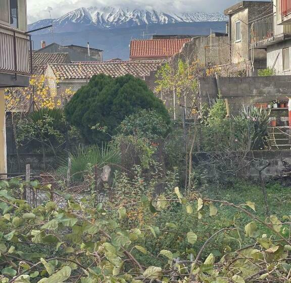 Etna Sunshine Apartments