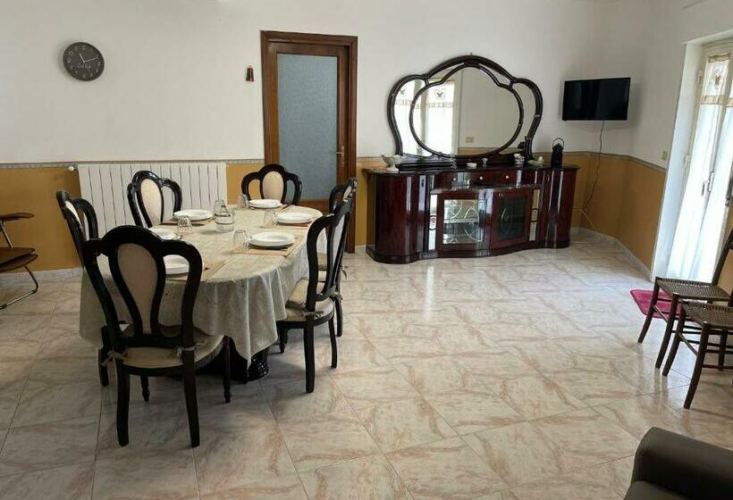 Etna Sunshine Apartments