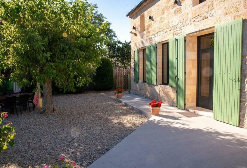 Grande Maison/villa, Idéale Pour 10 Personnes, Rénovée En 2015