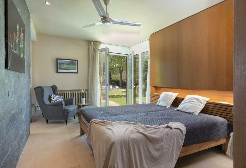 Hauzify I Villa Lulle