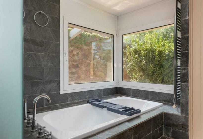 Hauzify I Villa Lulle