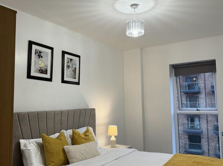 Luxury Apartment In Dartford