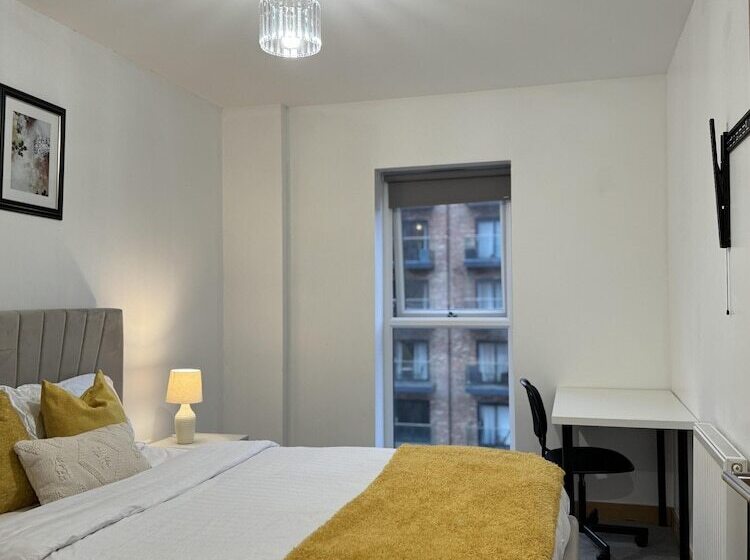 Luxury Apartment In Dartford