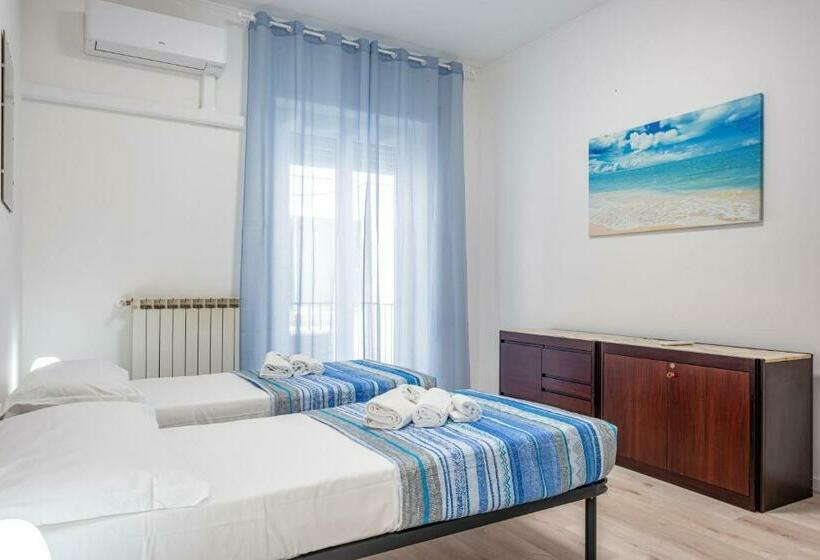 New Apt! 1km From Central Station  La Spezia