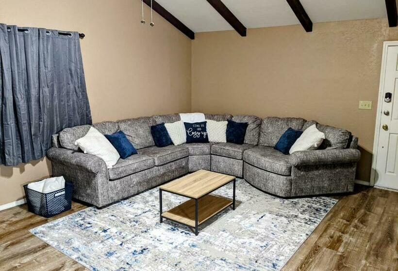 Pet Friendly Mountain View Near Sedona With Fenced Backyard