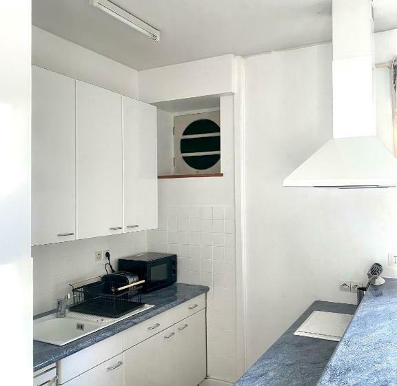 Quimper: T3 Avec Vue Cathédrale Proche Gare