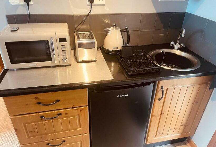 The Rowanberry Suite At Rowan Cottage