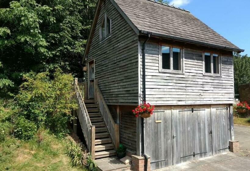The Studio, Upper House Farm, Crickhowell