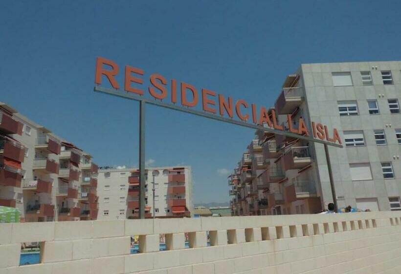 Apartamento Con Piscina En Primera Linea De Playa