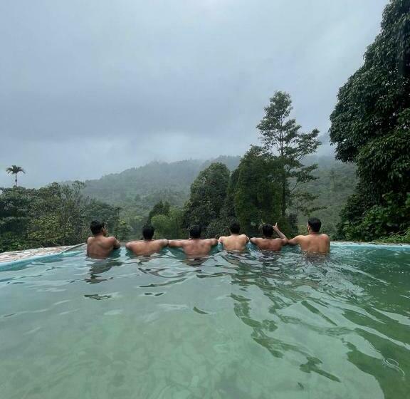 Casa Riverdale Farm Stay