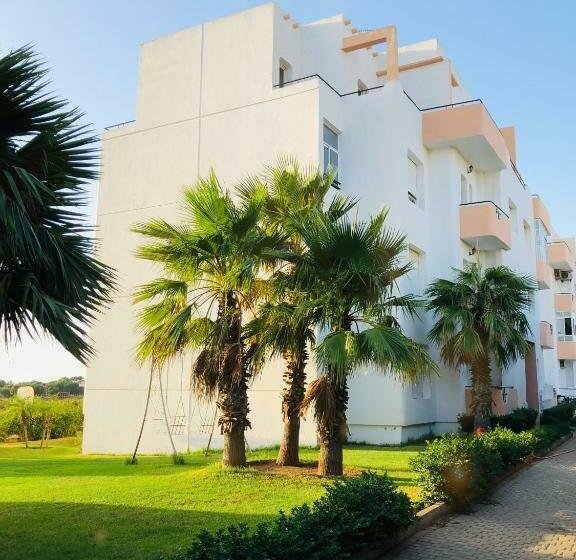 Fantastique Appartement Avec Piscine Sur La Plage M2