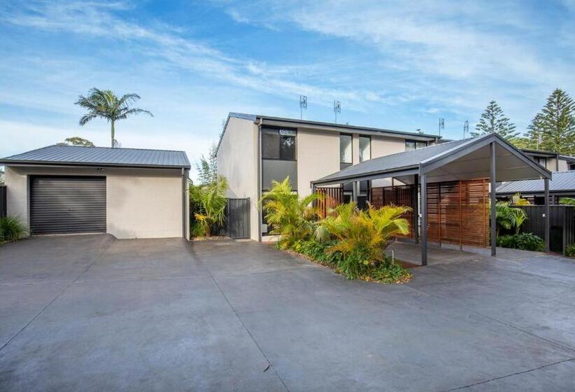 Gumnut Pet Friendly 5 Mins Walk To Beach