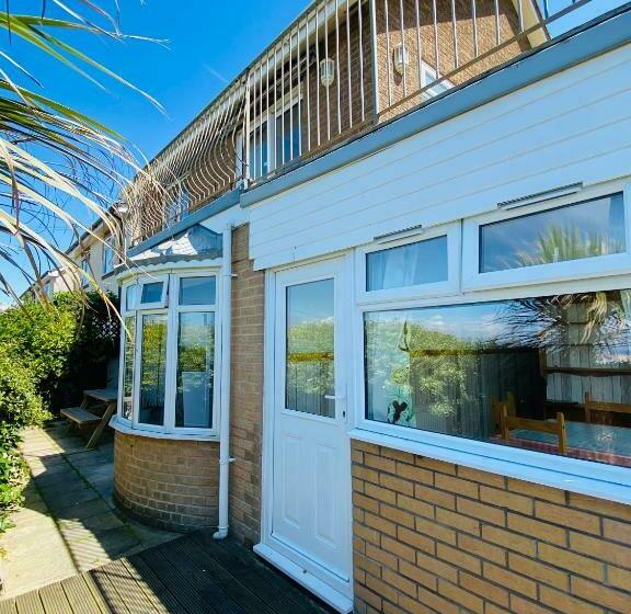 Harbour View House