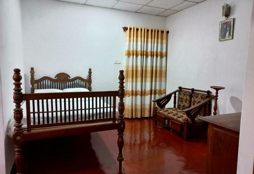 Indra Sisila Villa Bentota