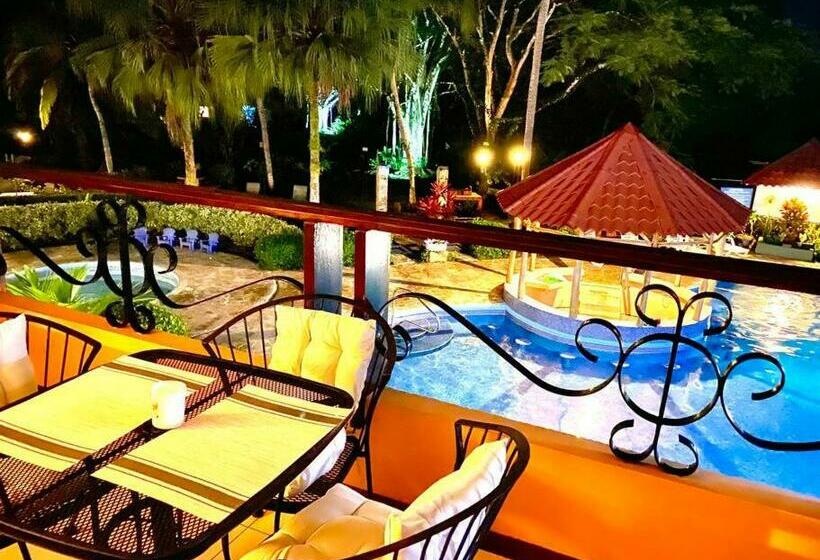 Lovely 2 Bdroom Condo In Laguna Eco Village Resort