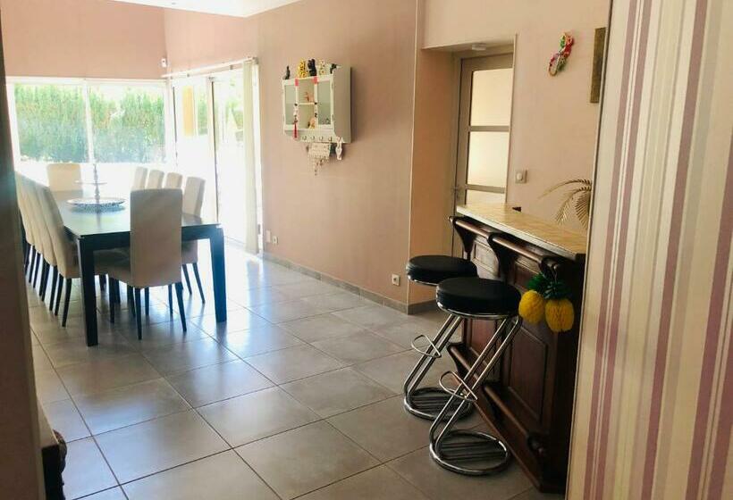 Magnifique Villa Avec Piscine