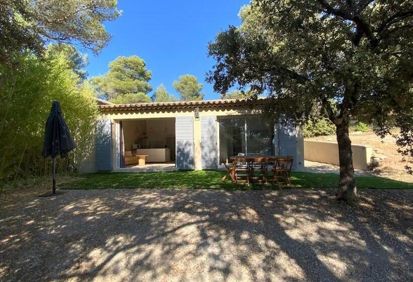 Maison Au Calme Au Pied Du Luberon