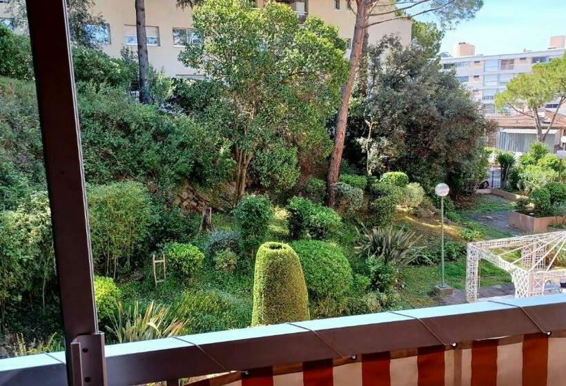 Studio Centre Ville Proche Mer