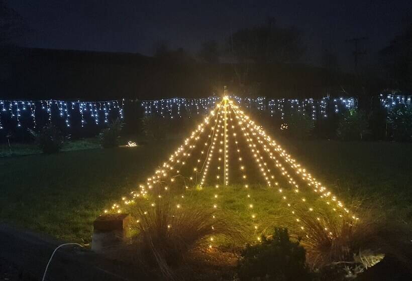 The Malvern Hills Courtyard Cabins