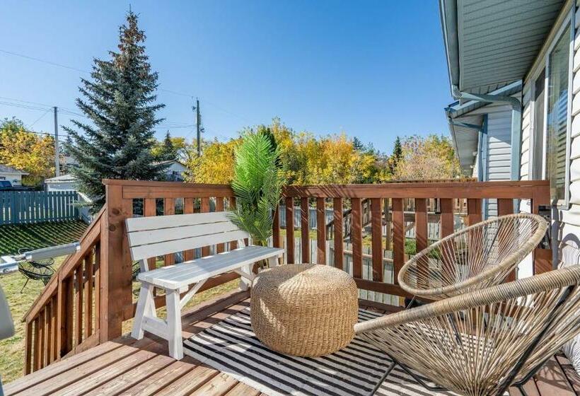 The Palms I Close To Dt Sylvan I Bbq I Fire Pit I