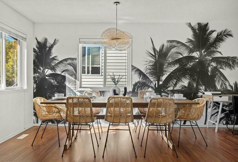 The Palms I Close To Dt Sylvan I Bbq I Fire Pit I