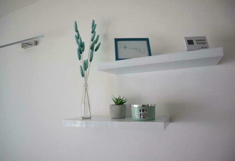 Türkiz Apartman