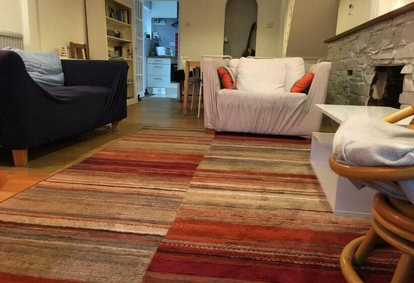 Wonderfully Cosy 3bd Home In The Heart Of Cornwall