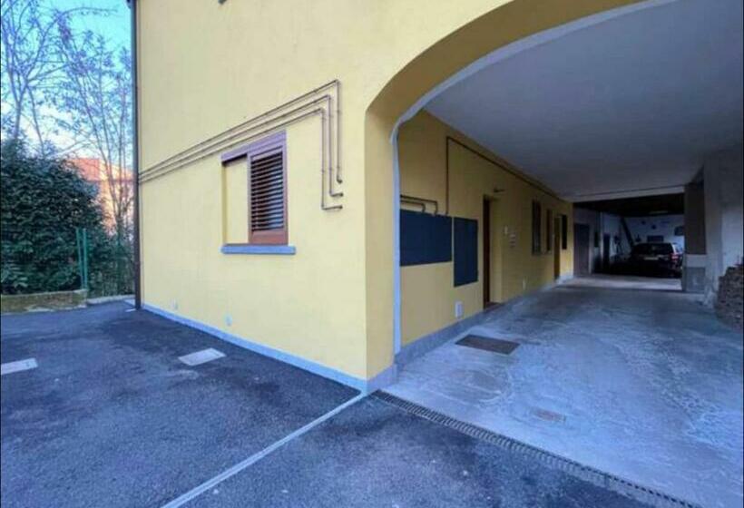 Appartamento Con Balcone Affascinante A Cadorago