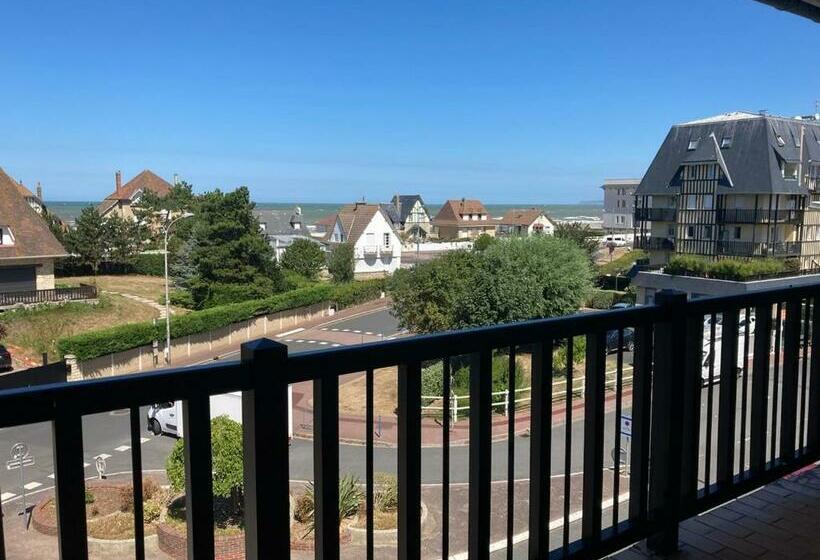 Appartement Avec Jolie Vue Dégagée