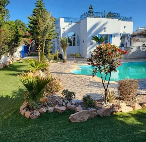 Au Jardin D’aghir: Villa Arborée, Avec Piscine Privée Sans Vis à Vis!