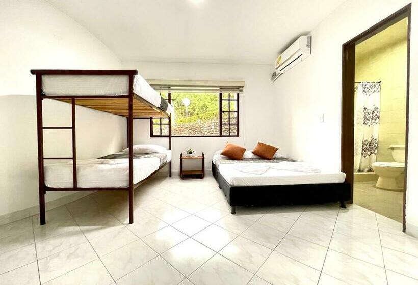 Espectacular Casa Finca Con Piscina, Wifi Y Aa