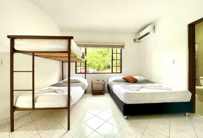 Espectacular Casa Finca Con Piscina, Wifi Y Aa