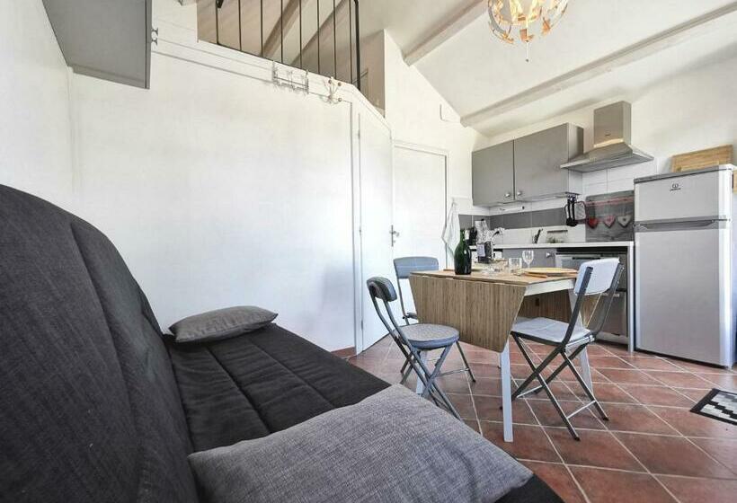 Maison Rénovée Avec Grand Jardin à Polignac Fr 1 582 351