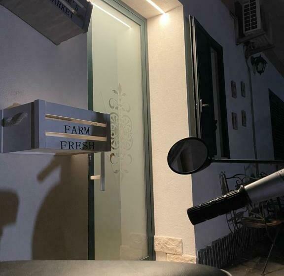 Etna Guest House 177