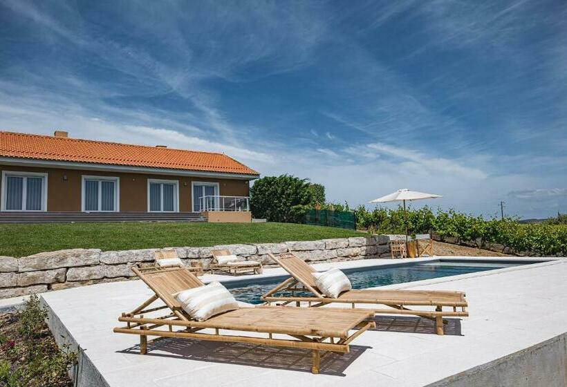 Advania Country House