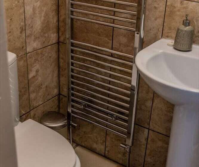 Bv Comfy Studio At Maningham Lane Bradford