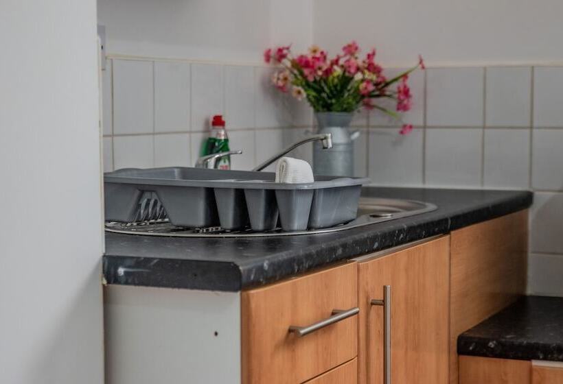 Bv Comfy Studio At Maningham Lane Bradford