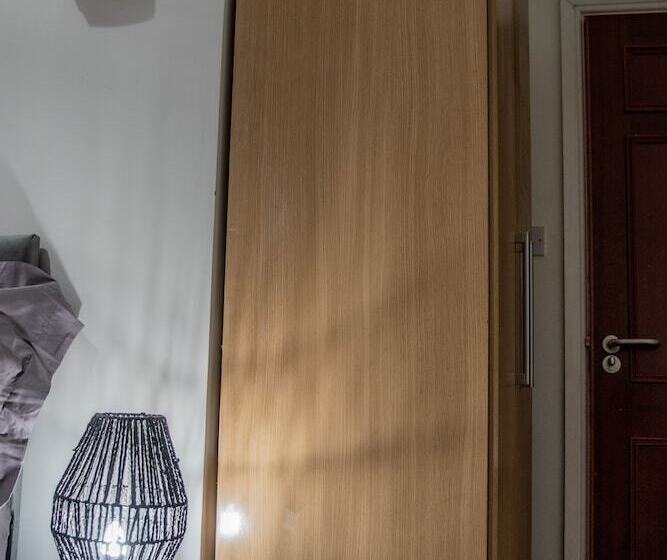 Bv Comfy Studio At Maningham Lane Bradford