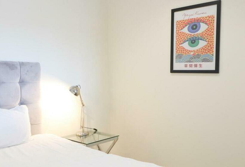 Flat 14 Southey House