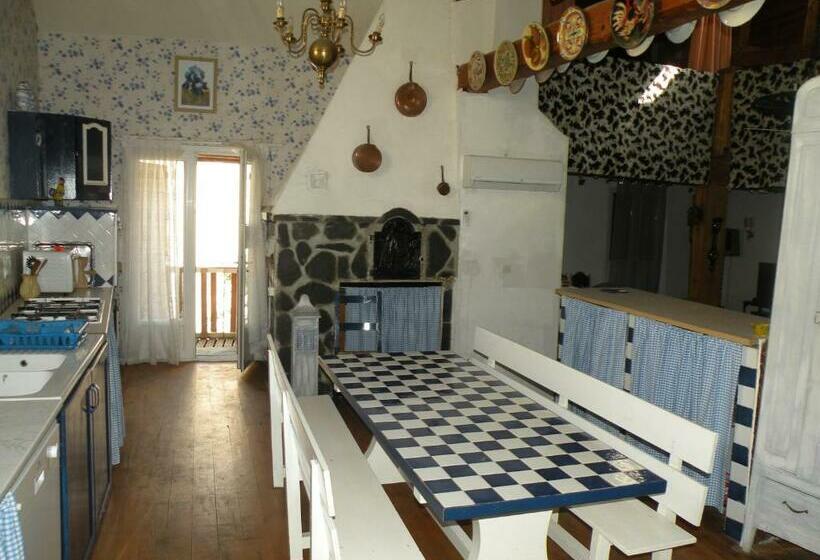 Grande Maison Familiale