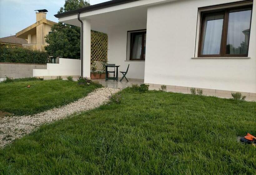 Bilocale Monica Con Parcheggio Privato